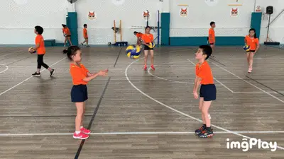 皇马官方悼念西足坛名帅阿兹卡戈塔，曾担任北京国安体育总监