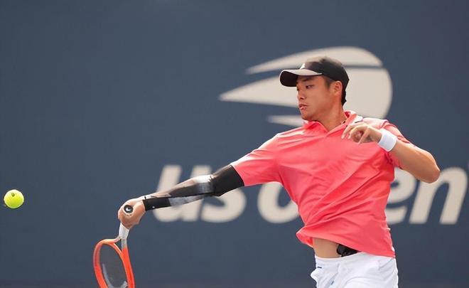 巴萨第14次取得西甲开局4连胜，近4次最终均夺冠