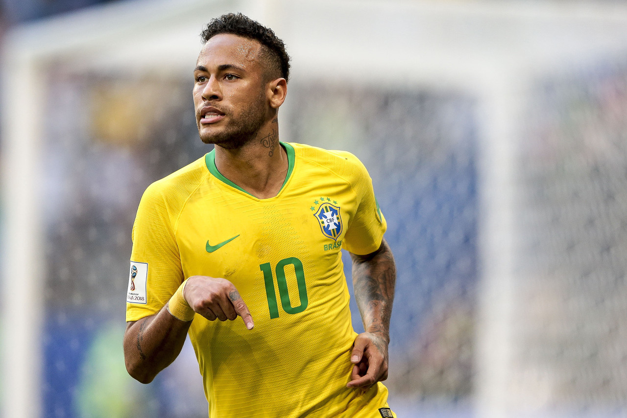 尼克莱与涅 尼克莱与涅