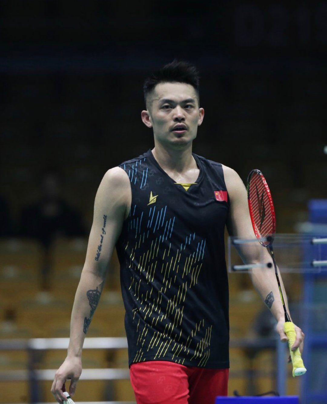 而随着国际 而随着国际